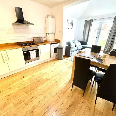 Koala & Tree - Renovated 2 Bed Apartment Ideal Location - Short Lets & Serviced Accommodation Cambridge Exterior foto