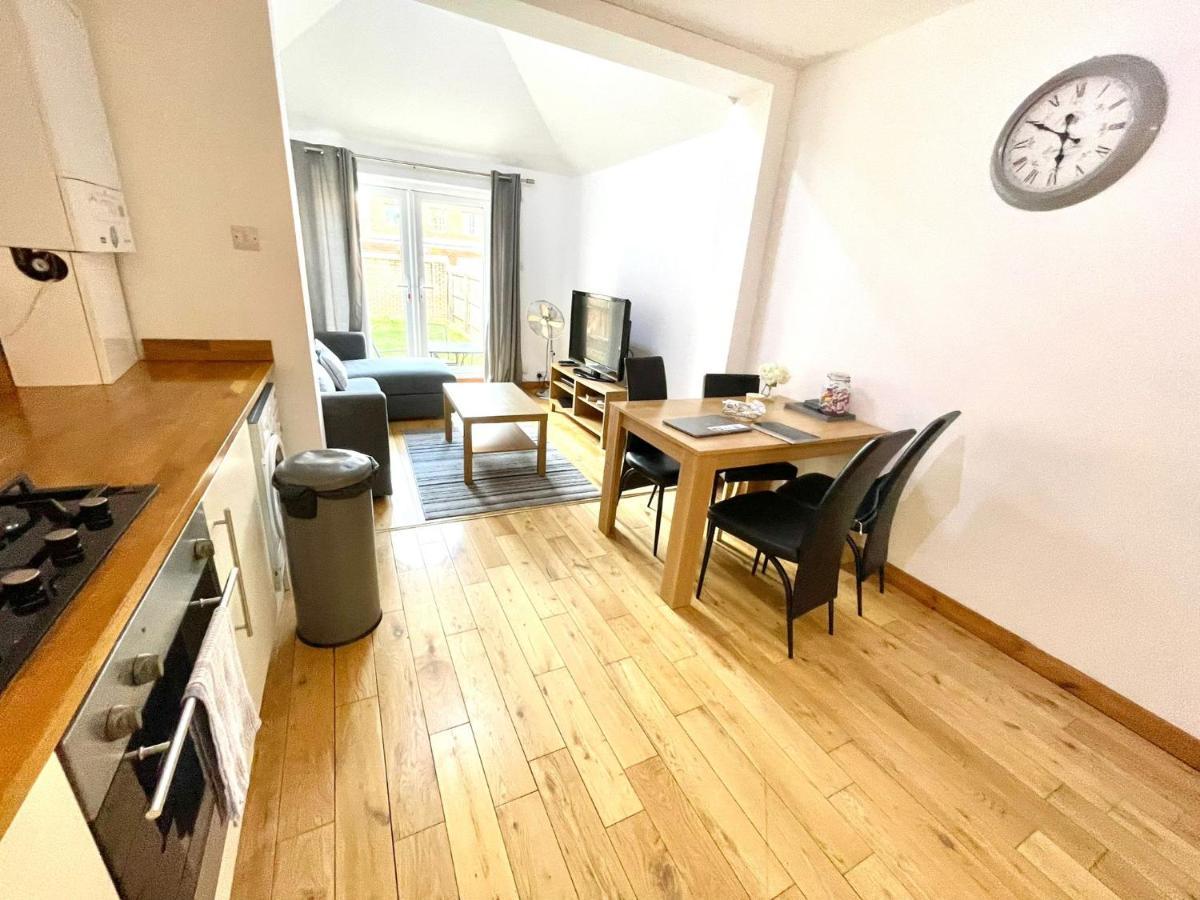 Koala & Tree - Renovated 2 Bed Apartment Ideal Location - Short Lets & Serviced Accommodation Cambridge Exterior foto